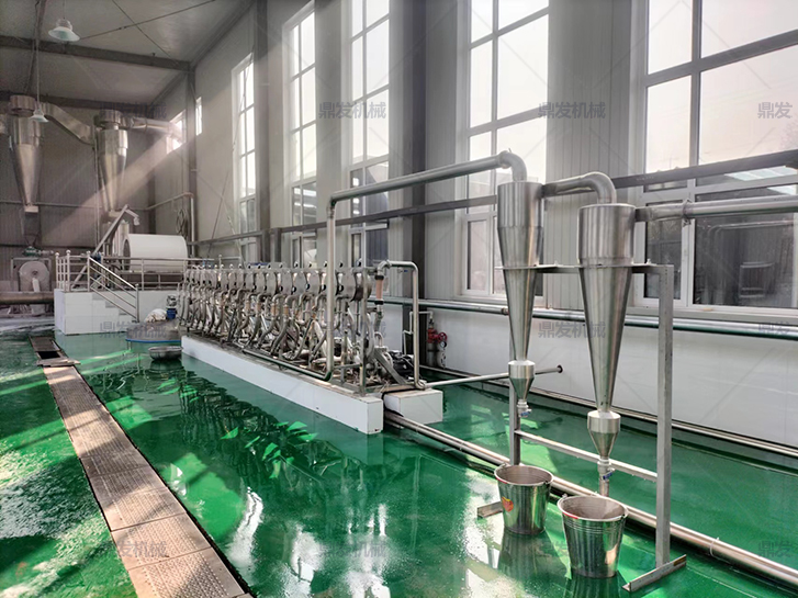 鼎發(fā)河北井陘日產(chǎn)20噸紅薯淀粉設(shè)備運行現(xiàn)場